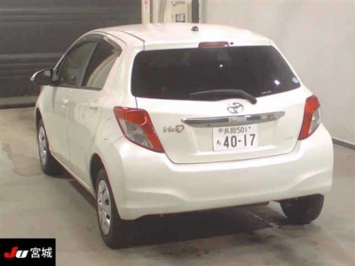 TOYOTA VITZ