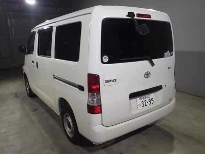 TOYOTA TOWN ACE VAN