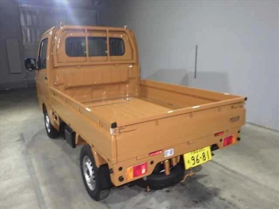 SUZUKI CARRY