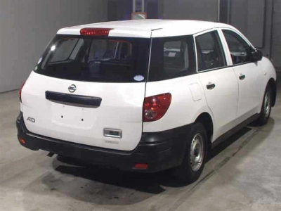 NISSAN AD VAN