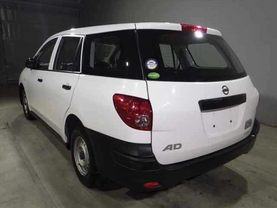 NISSAN AD VAN