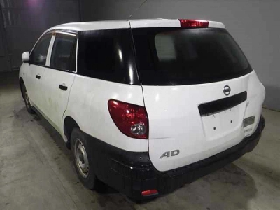NISSAN AD VAN