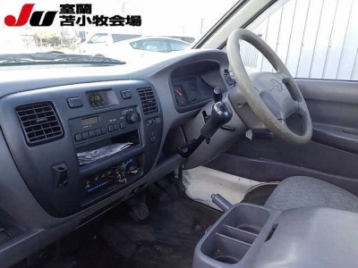 TOYOTA LITE ACE TRUCK