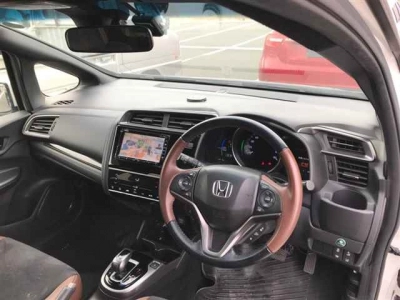 HONDA FIT HYBRID