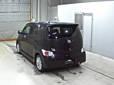 TOYOTA BB
