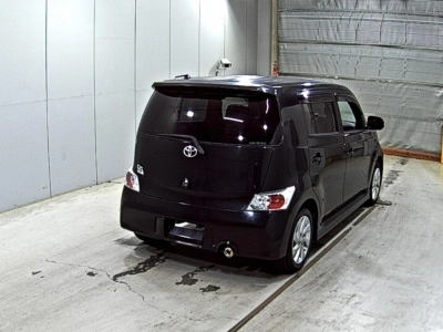 TOYOTA BB