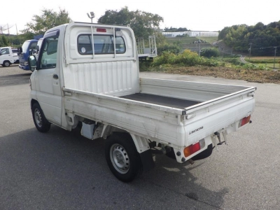 MITSUBISHI MINICAB TRUCK
