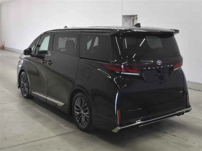 TOYOTA VELLFIRE HYBRID