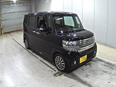 HONDA N BOX CUSTOM