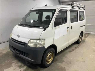 TOYOTA TOWN ACE VAN