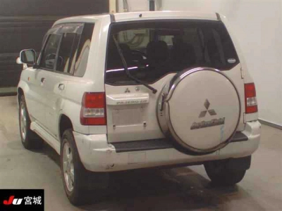 MITSUBISHI PAJERO IO