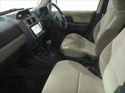 MITSUBISHI PAJERO IO