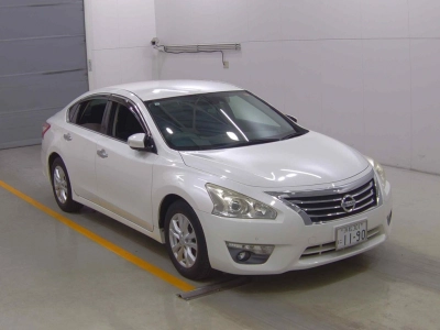 NISSAN TEANA