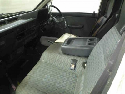 TOYOTA LITE ACE TRUCK