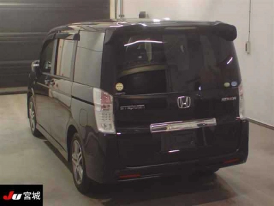 HONDA STEPWGN SPADA