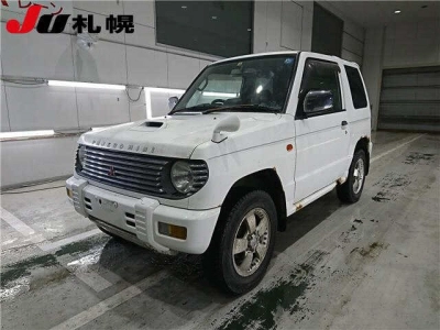 MITSUBISHI PAJERO MINI