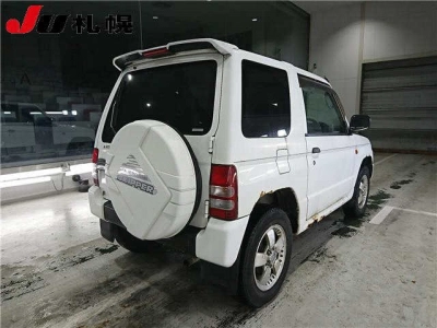 MITSUBISHI PAJERO MINI