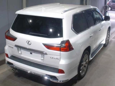 LEXUS LX