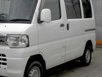 MITSUBISHI MINICAB