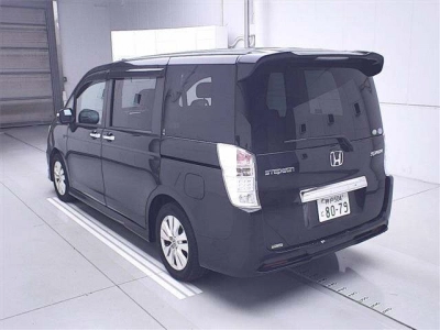 HONDA STEPWGN SPADA