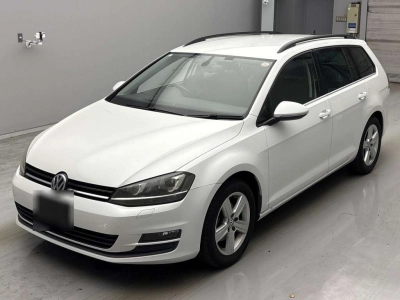 VOLKSWAGEN GOLF VARIANT