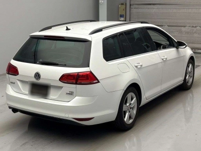 VOLKSWAGEN GOLF VARIANT