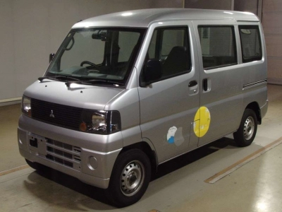 MITSUBISHI MINICAB