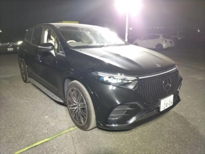 MERCEDES BENZ EQS SUV