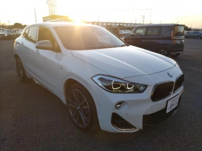 BMW X2