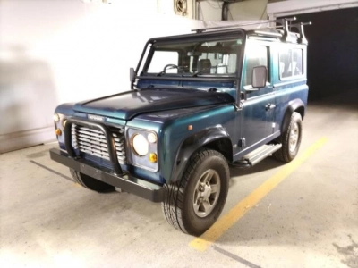 LAND ROVER DEFENDER