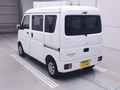 MITSUBISHI MINICAB