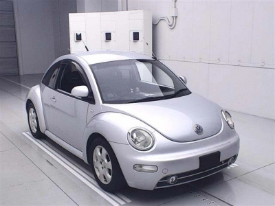 VOLKSWAGEN NEW BEETLE