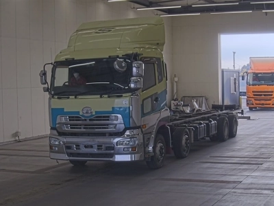 NISSAN DIESEL (UD) QUON