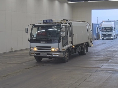 ISUZU FORWARD
