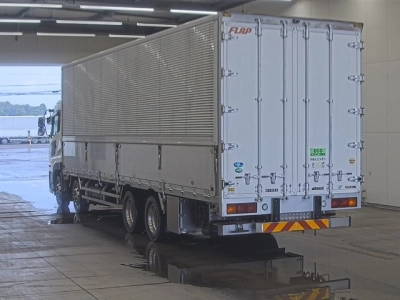 NISSAN DIESEL (UD) QUON