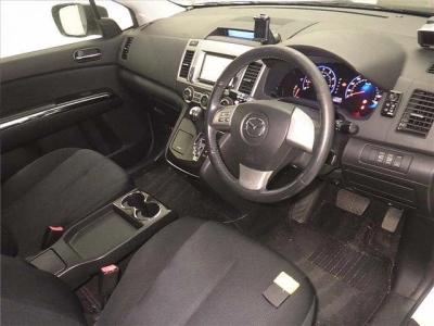 MAZDA MPV