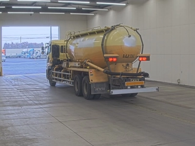 NISSAN DIESEL (UD) QUON