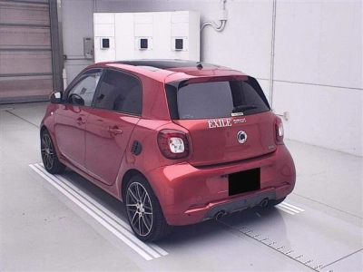 SMART FOURFOUR