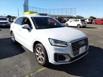AUDI Q2