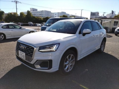 AUDI Q2