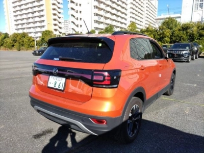 VOLKSWAGEN T-CROSS