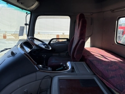 NISSAN DIESEL (UD) QUON