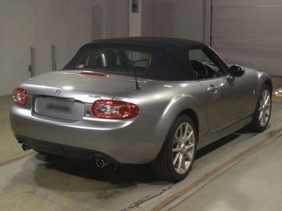 MAZDA ROADSTER