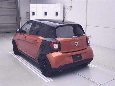 SMART FOURFOUR