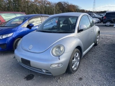 VOLKSWAGEN NEW BEETLE