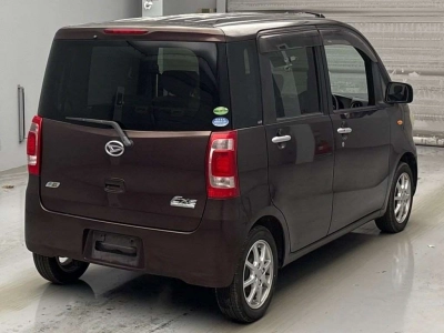 DAIHATSU TANTO EXE