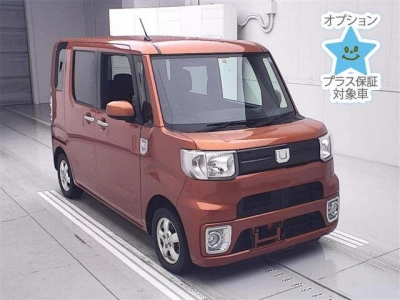 DAIHATSU WAKE