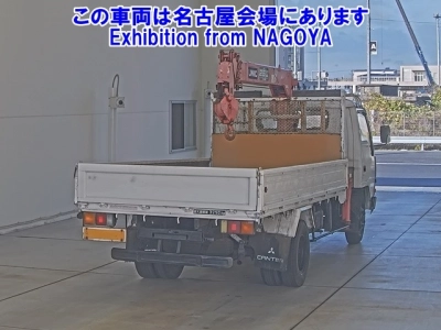 MITSUBISHI CANTER