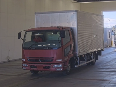MITSUBISHI FUSO FIGHTER