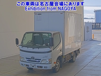 TOYOTA DYNA